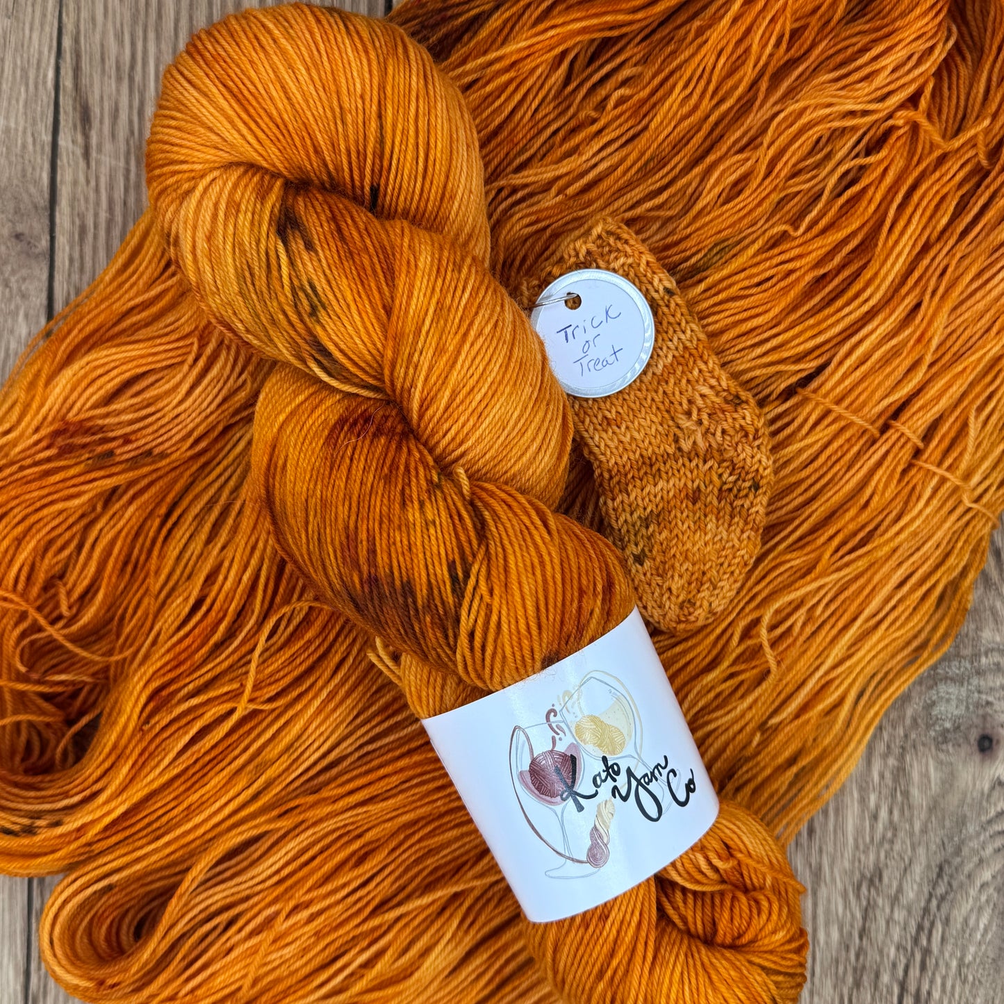 Trick or Treat - 75/25 Fingering