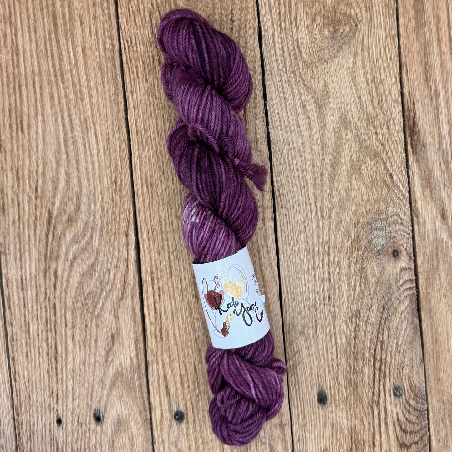 Aubergine white spot - DK Weight 50