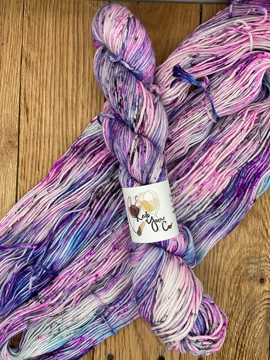 Regina - DK Sock